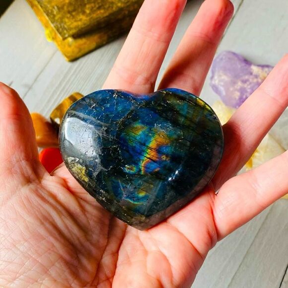 Hand Carved Large Labradorite Heart Stone Gemstone - Picture 6 of 6